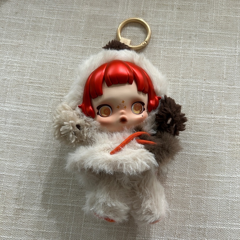 Pop Mart SKULLPANDA Winter Symphony